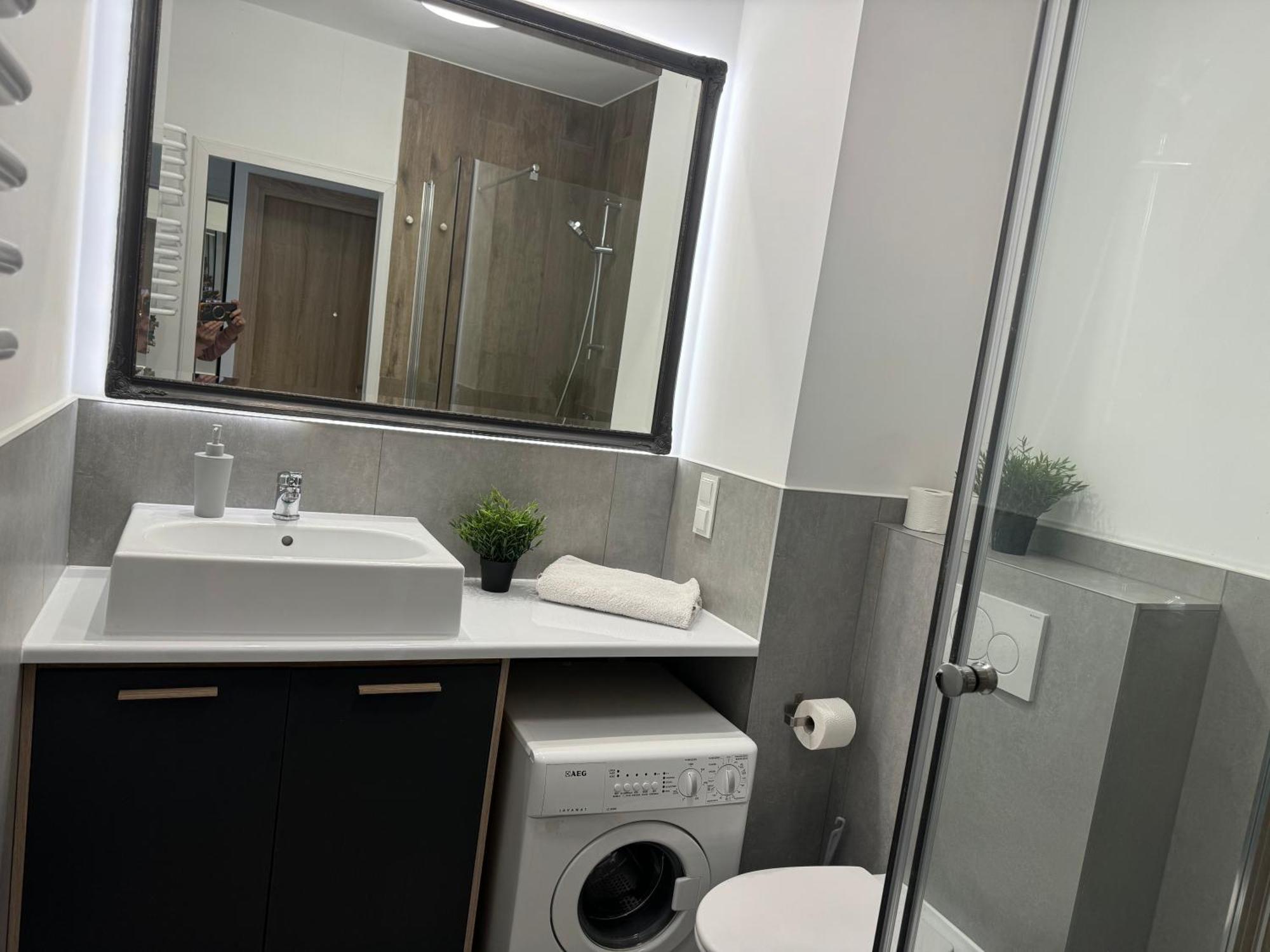 Apartament Katowicka Apartment พอซนาน ภายนอก รูปภาพ